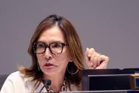 Jim McDonnell sworn in as LAPD chief amid immigration concerns