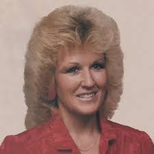 Terri Osborne's Instagram, Twitter & Facebook