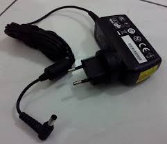 Informasi spesifikasi lengkap dan harga laptop acer murah. Bathroom Voyeur E Harga Charger Laptop Acer Aspire One