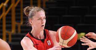 Emma meesseman is a belgian professional basketball player for ummc ekaterinburg. 6xemjjn4zmgzrm