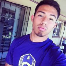 Alex bencomo (@DenisesHubby)