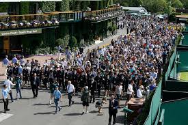 Découvrez notre offre spéciale tournoi de wimbledon ! Le Tournoi De Wimbledon Sera Presente Devant Une Foule Limitee La Presse