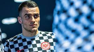 Find the best aesthetic wallpapers on wallpaperaccess. Bundesliga Filip Kostic Who Is The Most Efficient Player In An Eintracht Frankfurt Shirt