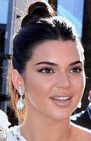 Kendall‏подлинная учетная запись @kendalljenner 7 февр. Kendall Jenner Wikipedia Bahasa Indonesia Ensiklopedia Bebas