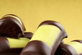 Die schwedische küche gilt als unkompliziert und einfach. Schwedische Spezialitaten Schwedisches Geback Kuchen Essen