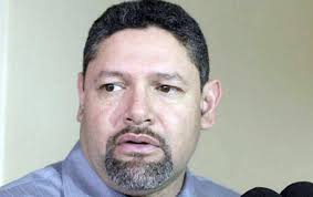 UneNoticias Fallece Doris Rosales, madre del abogado y actual magistrado  suplente del Tribunal Supremo Electoral, TSE, Marco Ramiro Lobo.