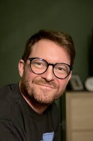 Darren Coyle's Instagram, Twitter & Facebook