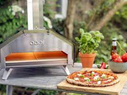 It can bake up to 10 inches of we hope you can easily find the home pizza ovens that will suit your taste. The Best Pizza Oven In 2020