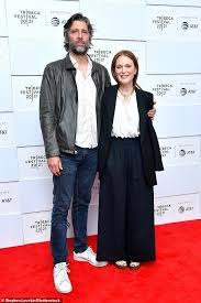 But when taking on the most powerful opponent of her career, she finds winning may come at too high a price. Julianne Moore And Husband Bart Freundlich Attend With In Premiere At Tribeca Film Festival Fr24 News English