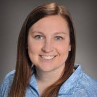 Ashley Tracy's Instagram, Twitter & Facebook