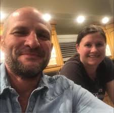 From my studio…I wanna wish everyone a Christmas filled with love. ♥️ The  holidays are often filled with big emotions- some may be feeling content,  some may be grieving deeply and others