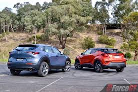 Bizim millet lexus'u toyota i̇nfiniti'yi de nissan diye beğenmez yine gidip vw için sıraya girerler. 2020 Toyota C Hr Hybrid Vs Mazda Cx 30 G25 Review Forcegt Com