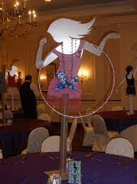 Our winter formal dance decorations include everything from snowflakes to full winter dance kits to make your event planning a breeze. Pin On Centerpieces