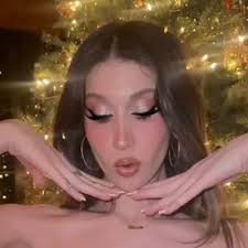 Alex Staples (@AllieCat54)