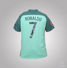 Últimas noticias y artículos sobre eurocopa 2016. Cristiano Ronaldo S Jersey Of The National Team Euro 2016