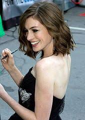 Anne hathaway and meryl streep in the devil wears prada. Anne Hathaway Wikipedia