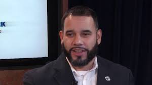 Luis Soltero's Instagram, Twitter & Facebook