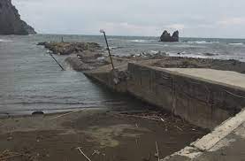 Πατήστε για να δείτε όλες τις πόλεις! Eyboia Bombardismeno Topio To Limani Sto Mantoydi To Problepomeno Ergo Den Egine Pote Pics
