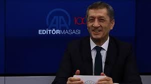May 31, 2021 · milli eğitim bakanı ziya selçuk, yarın itibarıyla ilkokul öğrencilerimiz, 7 haziran pazartesi itibarıyla ortaokul ve lise öğrencilerimiz için haftada iki gün yüz yüze eğitime başlıyoruz açıklamasını yaptı. Ziya Selcuk Tan Uzaktan Egitim Aciklamasi