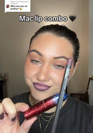 Cyber World Mac Lip Pencil