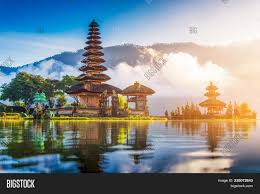 Pura ulun danu bratan or pura bratan is a water temple of hinduism in bali (indonesia). Beautiful Landmark Image Photo Free Trial Bigstock