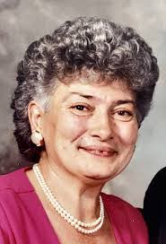 Julia Hodgins's Instagram, Twitter & Facebook