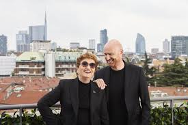 Lodi il 3/2/1969+ età e segno rodolfo zerbi, detto rudy , è un personaggio televisivo, conduttore radiofonico, produttore discografico e disc jockey italiano. Rudy Zerbi The Dream Of An Ice Cream Parlour After Music And Writing