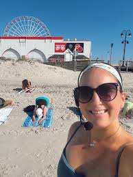 Rise, shine & sweat with me! 🌞 Join me Fridays at 8AM