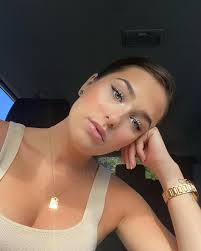 GRACE TILLEY (@gracetilley_) • Instagram photos and videos