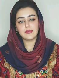 بـــــــــسمٓہ آفـــــیشل 🥀