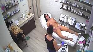 Woman full body hair removal - XFantazy.com