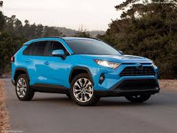 Although we've praised its stylish cabin and abundant safety features, we're quite unimpressed with its chassis and powertrain. Toyota Rav4 2019 800 07 Focus2move