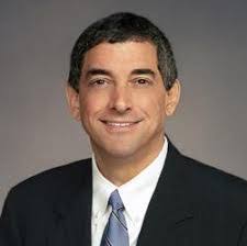 Robin Daigle's Instagram, Twitter & Facebook