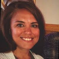 Richelle Schmidt's Instagram, Twitter & Facebook