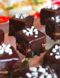 Chocolate Petit Fours Perfect For Valentine S Day Chocolate Petit Four Recipe Chocolate Recipes Desserts