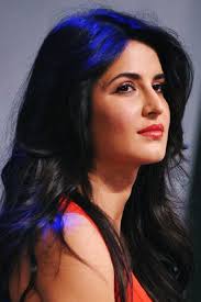Katrina Kaif Stunning Looks Of Red Lips And Open Hair Mobile Wallpaper P Katrina Kaif Stunning Looks Open Hairstyles Katrina Kaif Hot Pics Katrina Kaif Photo