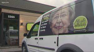 We feel like on thanksgiving we want to make sure that everyone gets that same good meal so we enjoy doing this every year, volunteer devin patton said. Meals On Wheels Looking For Volunteers To Do Virtual Visits Kgw Com