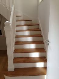 24 Collection Renovation Escalier Bois Interieur Staggering Epingle Par Geraldine Sur Renovation Maison Pintere Treppe Streichen Treppe Umbauen Treppe Sanieren