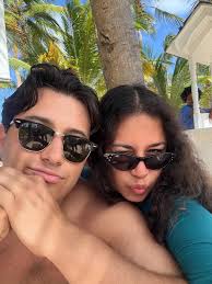 We love you Sydney & Andrew !!!!!! 🤍💐🌻🌸 #weddingszn