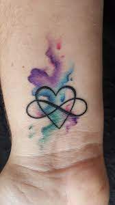 With an expert tattoo stylist, you can blend the design with a mixture of bold colors and elements. Anatomical Heart Tattoo Watercolor Novocom Top