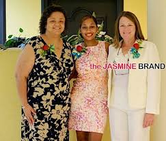 Cole's mother is a recovering addict. Spotted Stalked Scene J Cole S Fiancee Melissa Heholt Preps For Wedding Photo Thejasminebrand