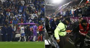 Clásico UC-Colo Colo se detuvo por emergencia médica: hincha fue reanimado en plena tribuna