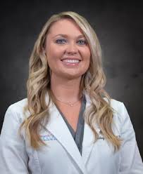 Ashley Tedder's Instagram, Twitter & Facebook