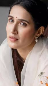 Makeup tips to take from cricketer wives 