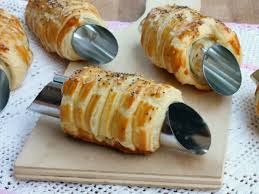 We did not find results for: Come Fare Cannoli Pasta Sfoglia Ricetta Base Cannoli Veloci