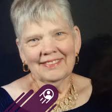 Slow Cooker Chocolate Turtles Ingredients: For the Turtles: 4 cups pecans,  chopped 32 ounces almond bark 12 ounces semi-sweet chocolate chips 6 ounces  chocolate baking bar 24 ounces Rolo candies, unwrapped Sprinkles (