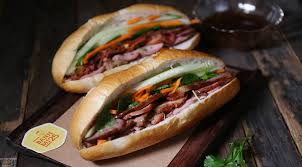 Thưởng thức Bánh mì 25