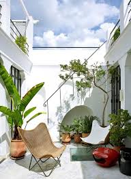 Aménager l'entrée de sa maison quand le terrain est en pente peut sembler compliqué, d'autant qu'il n'est pas question de négliger cette zone. Decorer L Exterieur De Sa Maison Cote Maison