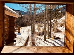 Entire home, private room, shared room Wapiti Peek Cody Lodging Co