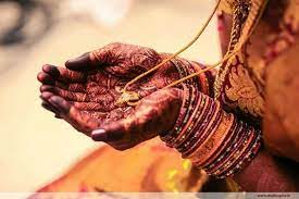 South Indian Mangalsutra Indian Wedding Photography Couples Marriage Photography Indian Wedding Photography